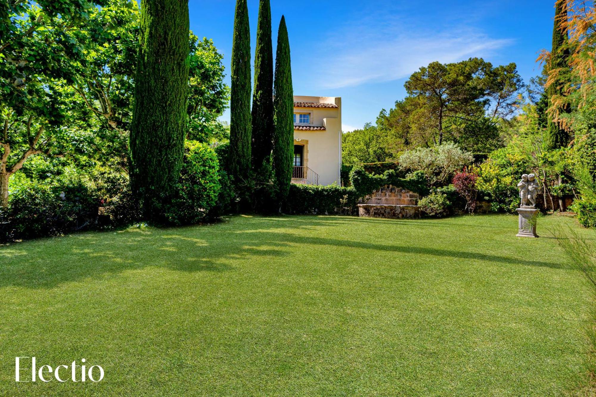 Bastide Domaine Tour Campanets Aparthotel Le Puy-Sainte-Reparade Exterior photo